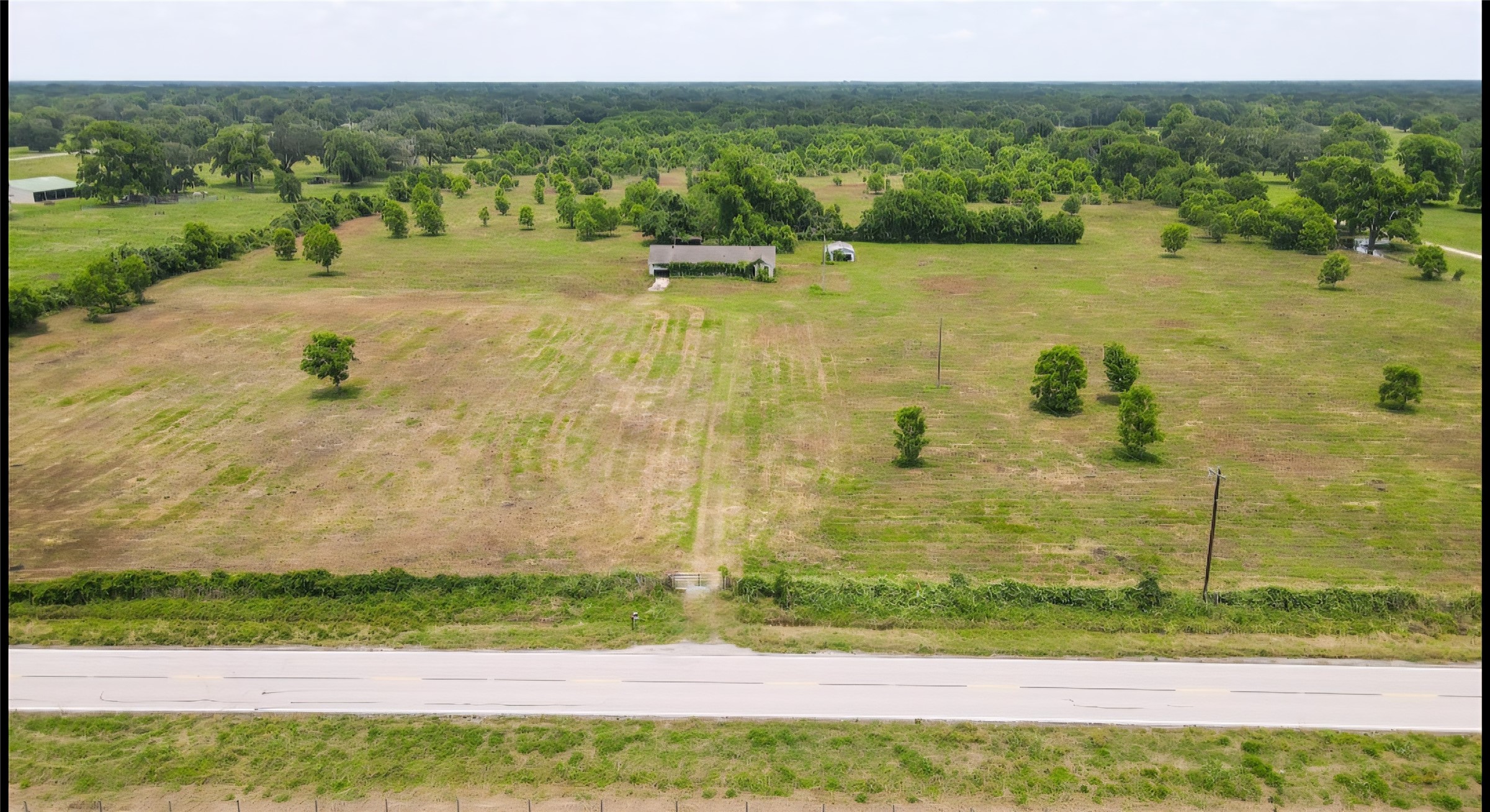 5865 FM 524 Road Sweeny, TX 77480 - Photo 6 of 8