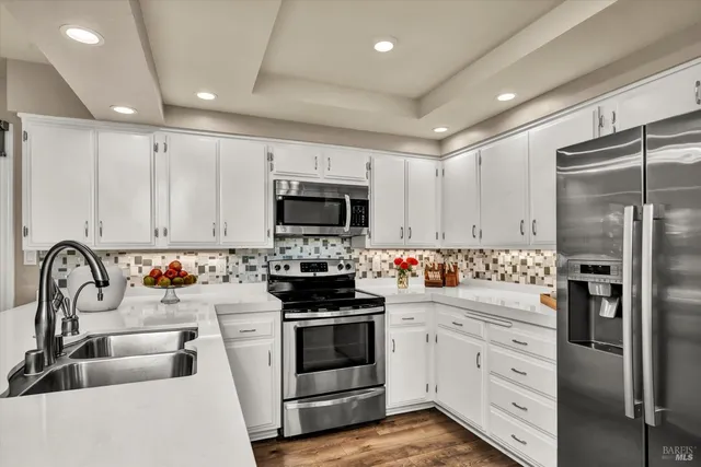 $1,095,000 | 1183 Mountain View Circle, Napa, CA 94558