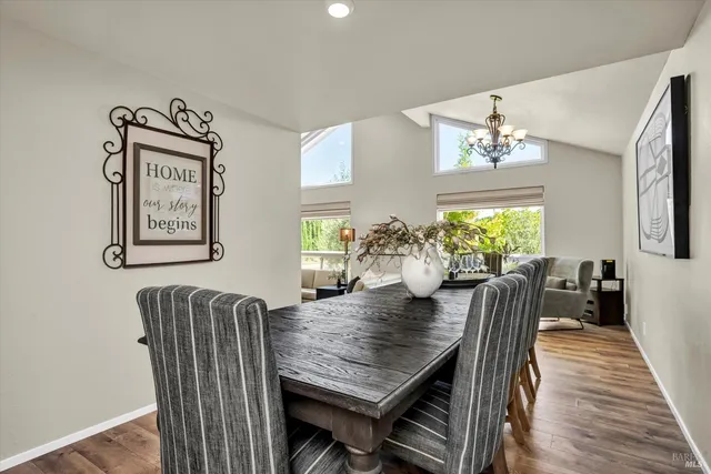 $1,095,000 | 1183 Mountain View Circle, Napa, CA 94558