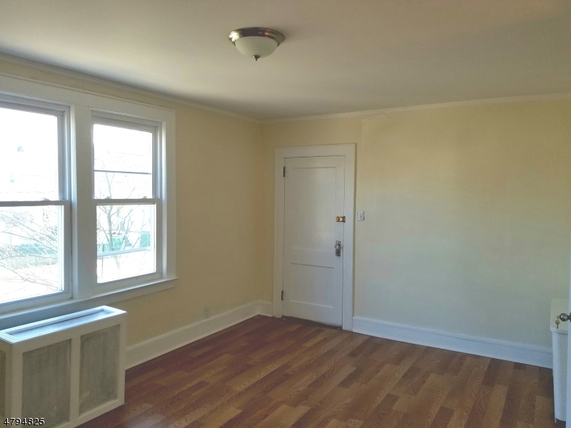 11 Lewis Street, Unit 1 Bloomfield, NJ 07003 - Photo 5 of 8