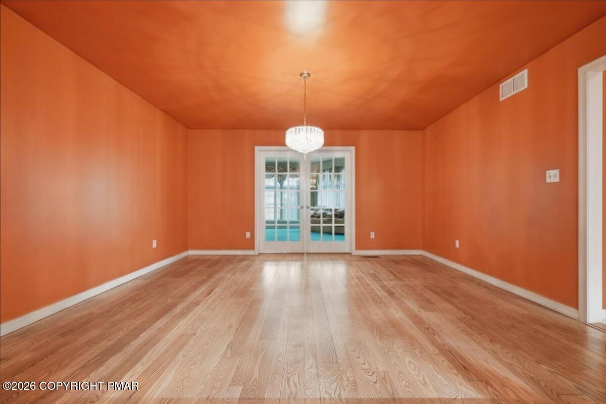 183 Chatham Hill Road Stroudsburg, PA 18360 - Photo 31 of 160 013-045_DSC_7742