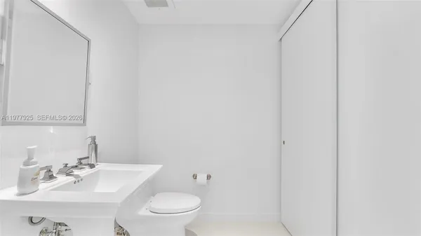 $3,550 | 3301 Northeast 1st Avenue, Unit H1711, Miami, FL 33137