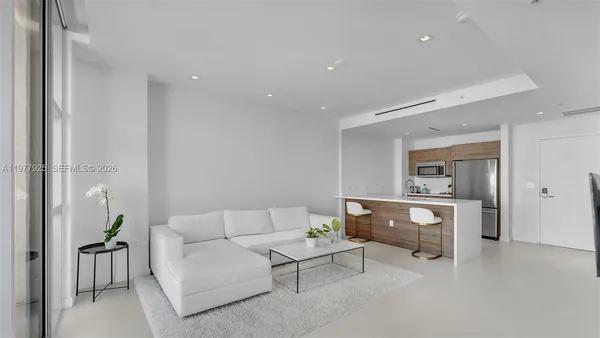 $3,550 | 3301 Northeast 1st Avenue, Unit H1711, Miami, FL 33137