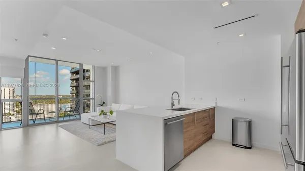 $3,550 | 3301 Northeast 1st Avenue, Unit H1711, Miami, FL 33137