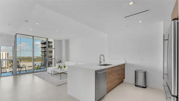 $3,550 | 3301 Northeast 1st Avenue, Unit H1711, Miami, FL 33137