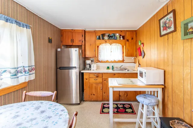 $975,000 | 1322 Highway 5A, Westmore, VT 05860