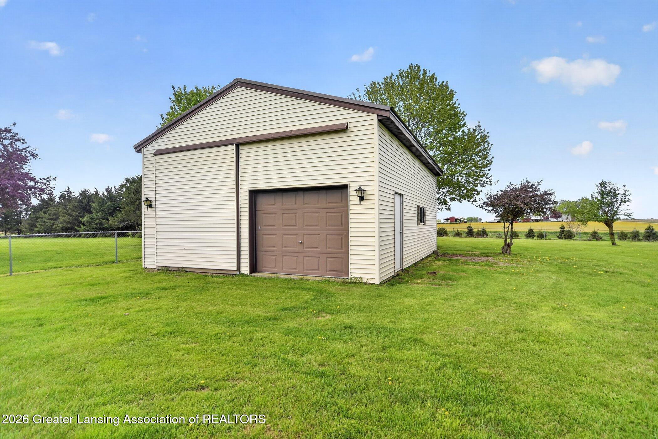 4455 North Scott Road St. Johns, MI 48879 - Photo 4 of 30