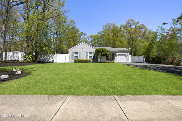 $699,000 | 28 Ashford Road, Jackson, NJ 08527