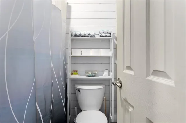 $209,950 | 6564 Charles Street, Shawnee, KS 66216