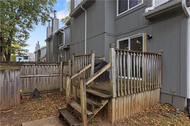 $209,950 | 6564 Charles Street, Shawnee, KS 66216