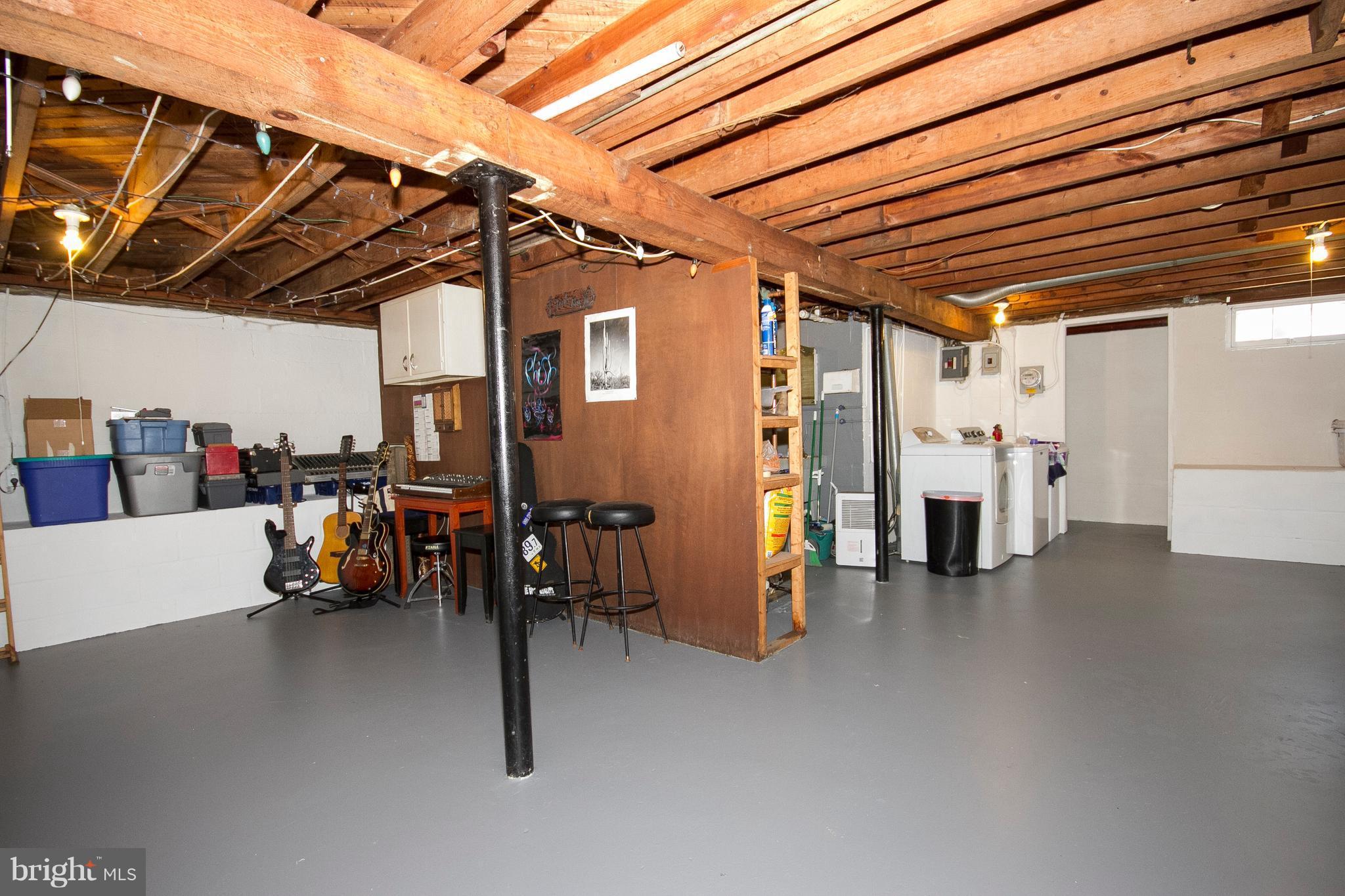 809 North Woodlynn Road Baltimore, MD 21221 - Photo 20 of 23 Interior (General)