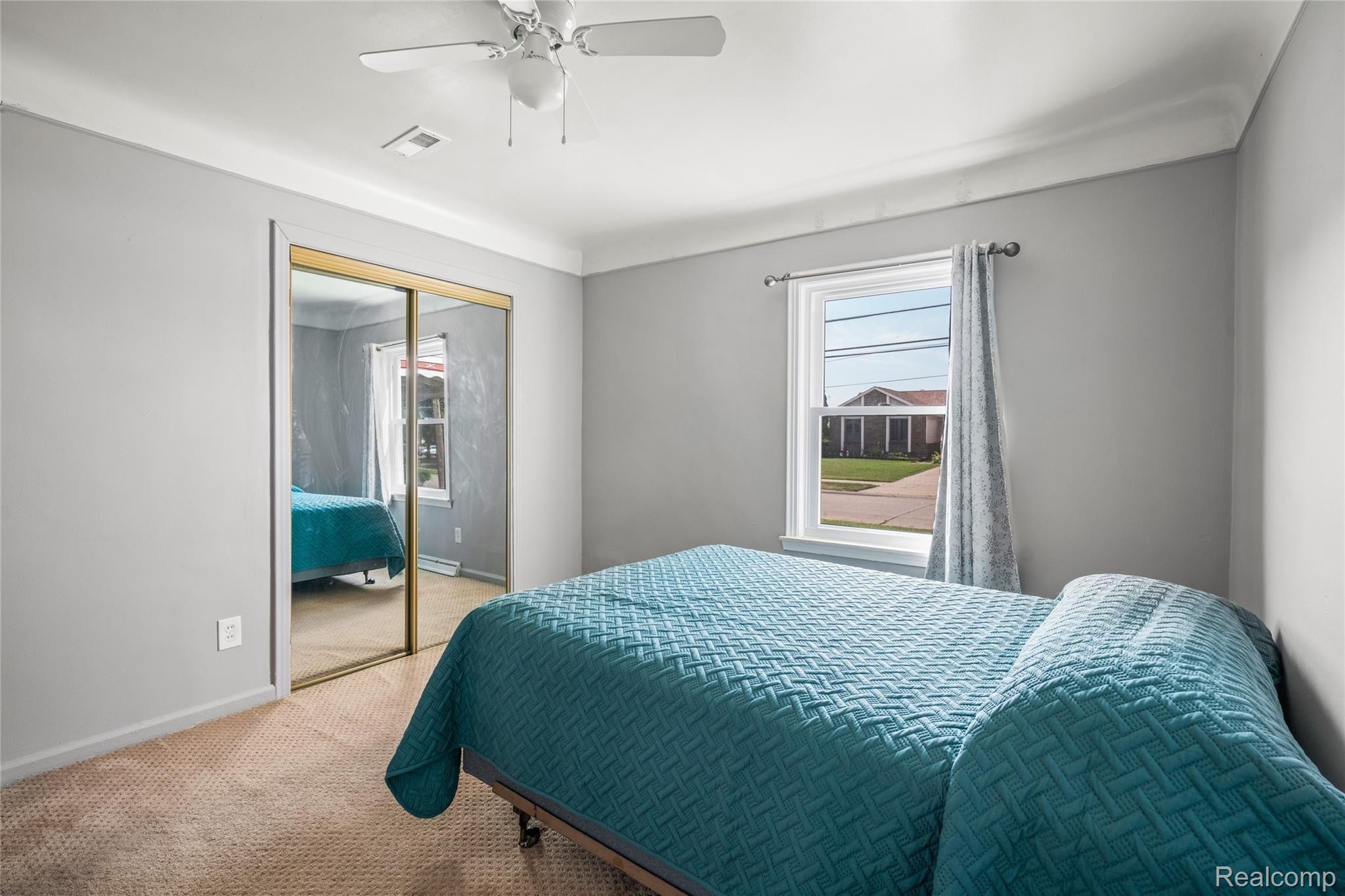 2081 Lindell Road Sterling Heights, MI 48310 - Photo 21 of 28 lindell-21.jpg