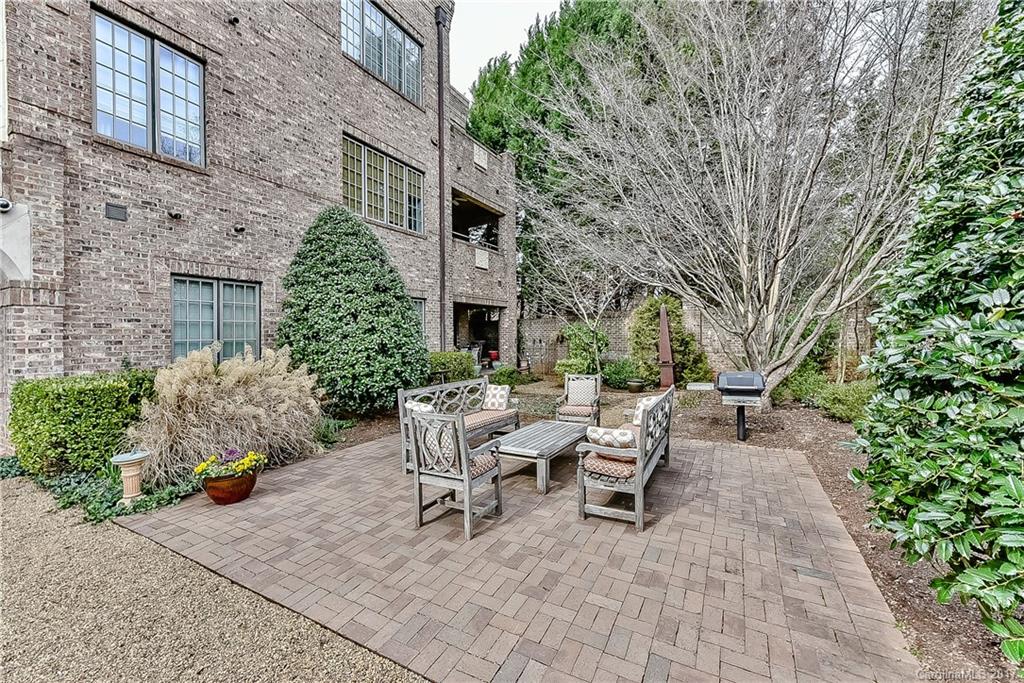 271 Queens Road, Unit 271 Charlotte, NC 28204 - Photo 23 of 24 Gallery Image 23