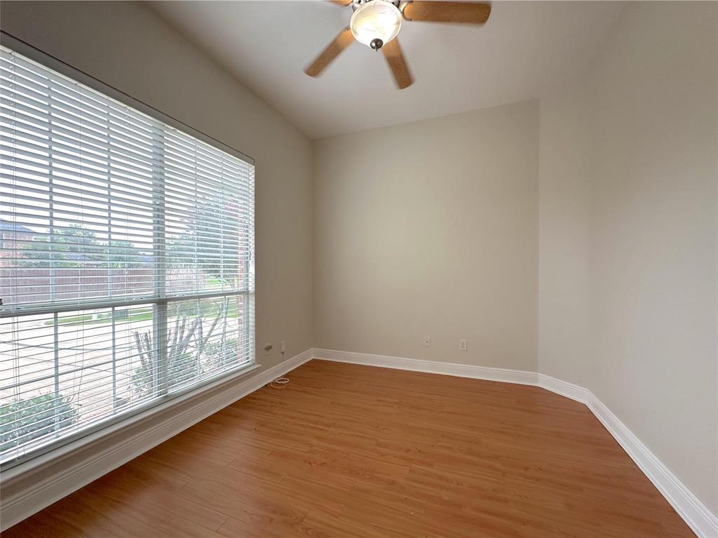 1579 Poets Way Allen, TX 75002 - Photo 17 of 34