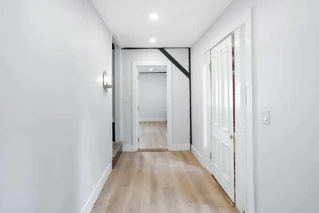 $1,900,000 | 32 Norton Orchard Road, Edgartown, MA 02539