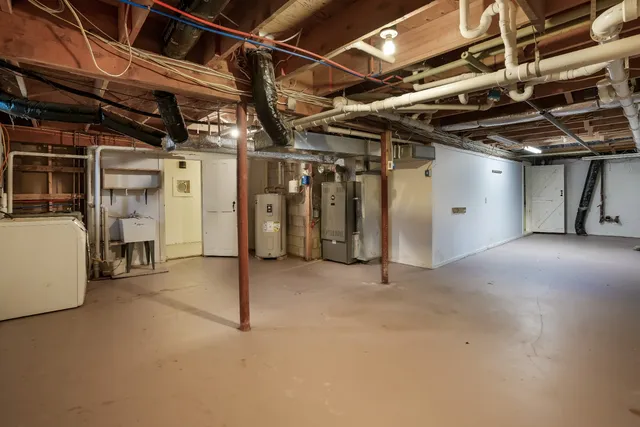 $1,900,000 | 32 Norton Orchard Road, Edgartown, MA 02539