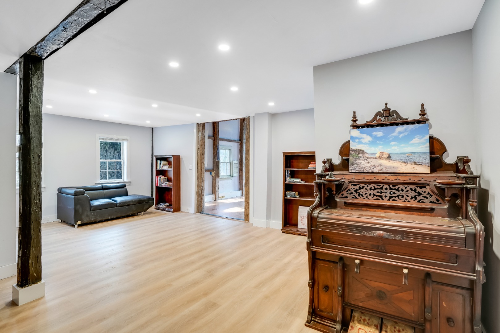 32 Norton Orchard Road Edgartown, MA 02539 - Photo 8 of 40 Livingroom