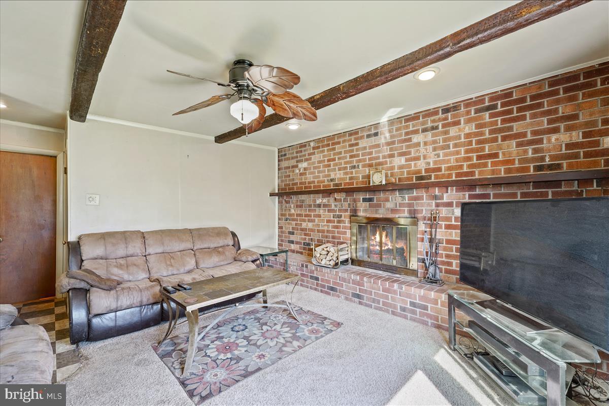 124 Morgan Road Aston, PA 19014 - Photo 10 of 27 Gallery Image 10