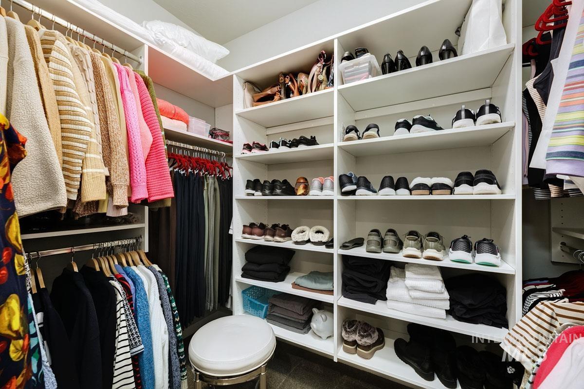 410 West Lockhart Lane Meridian, ID 83646 - Photo 23 of 41 View of walk in closet