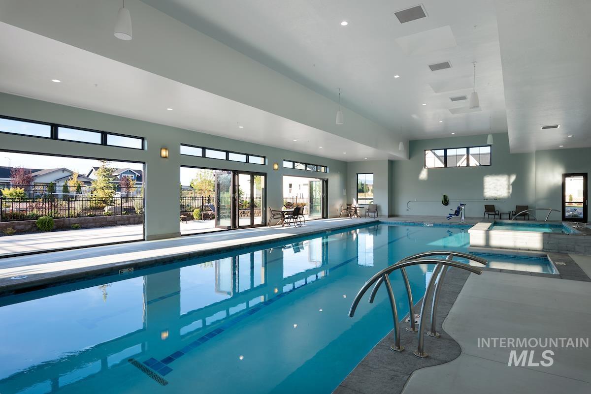 410 West Lockhart Lane Meridian, ID 83646 - Photo 35 of 41 View of indoor community pool