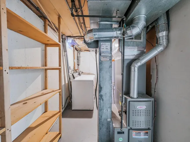 $294,900 | 1986 Brighton Lane, Hoffman Estates, IL 60169