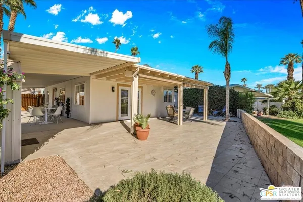 $296,500 | 106 VÃa Valverde, Cathedral City, CA 92234