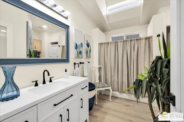 $296,500 | 106 VÃa Valverde, Cathedral City, CA 92234