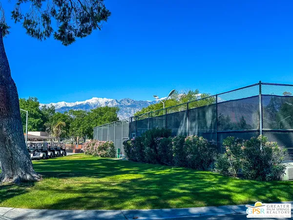 $296,500 | 106 VÃa Valverde, Cathedral City, CA 92234