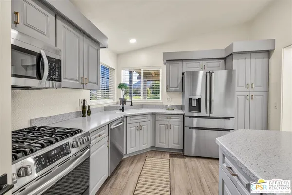 $296,500 | 106 VÃa Valverde, Cathedral City, CA 92234