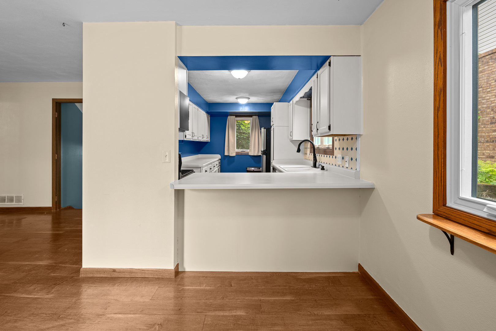 8504 Ridgewood Road, Unit 501 Rock Island, IL 61201 - Photo 6 of 33