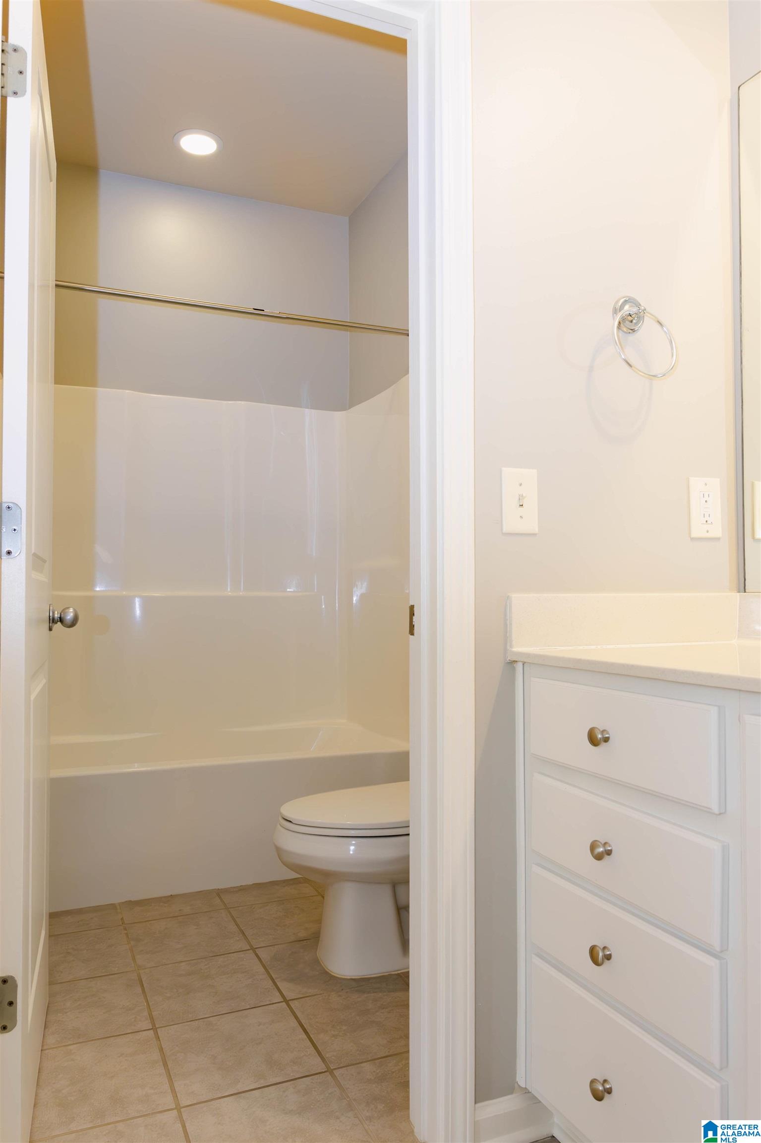 3764 Village Center Way Birmingham, AL 35226 - Photo 19 of 32