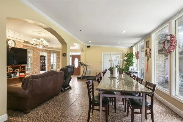 $1,000,000 | 800 South Kenner Avenue, Westwego, LA 70094