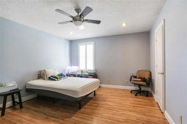 $1,000,000 | 800 South Kenner Avenue, Westwego, LA 70094