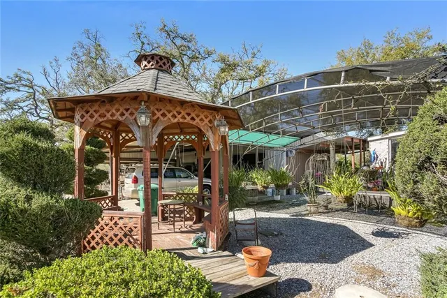 $1,000,000 | 800 South Kenner Avenue, Westwego, LA 70094