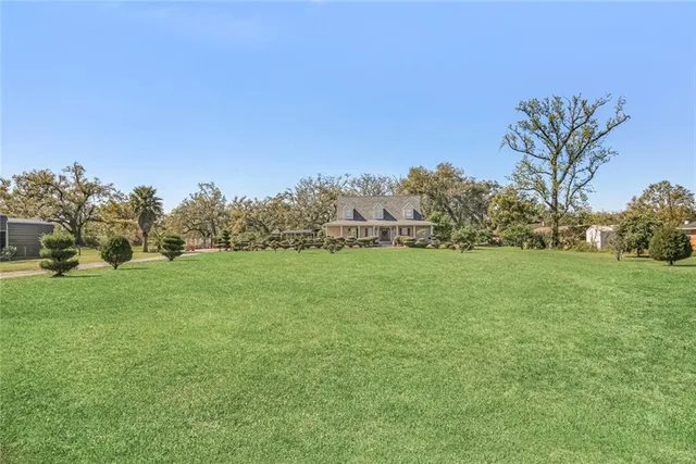 $1,000,000 | 800 South Kenner Avenue, Westwego, LA 70094