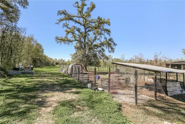 $1,000,000 | 800 South Kenner Avenue, Westwego, LA 70094