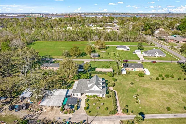 $1,000,000 | 800 South Kenner Avenue, Westwego, LA 70094