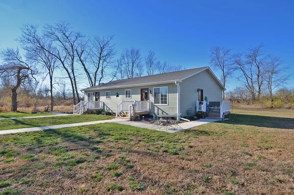 $795,000 | 201-311 & Lot's 3-10 24th Avenue, Ottawa, IL 61350