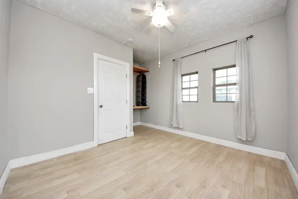 $1,650 | 215 St Charles Drive, Crosby, TX 77532