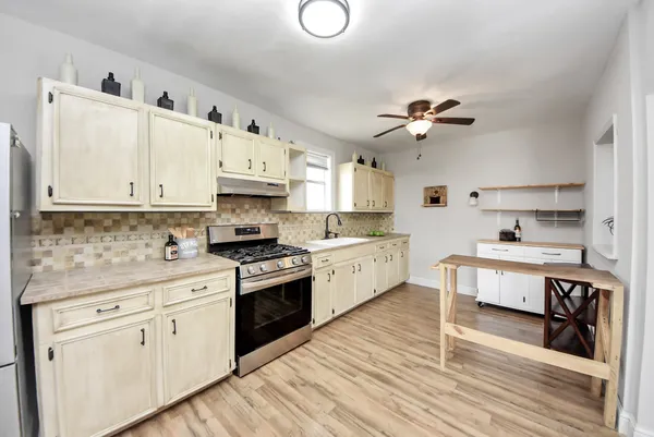 $1,650 | 215 St Charles Drive, Crosby, TX 77532