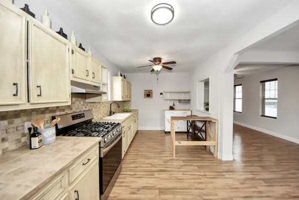 $1,650 | 215 St Charles Drive, Crosby, TX 77532