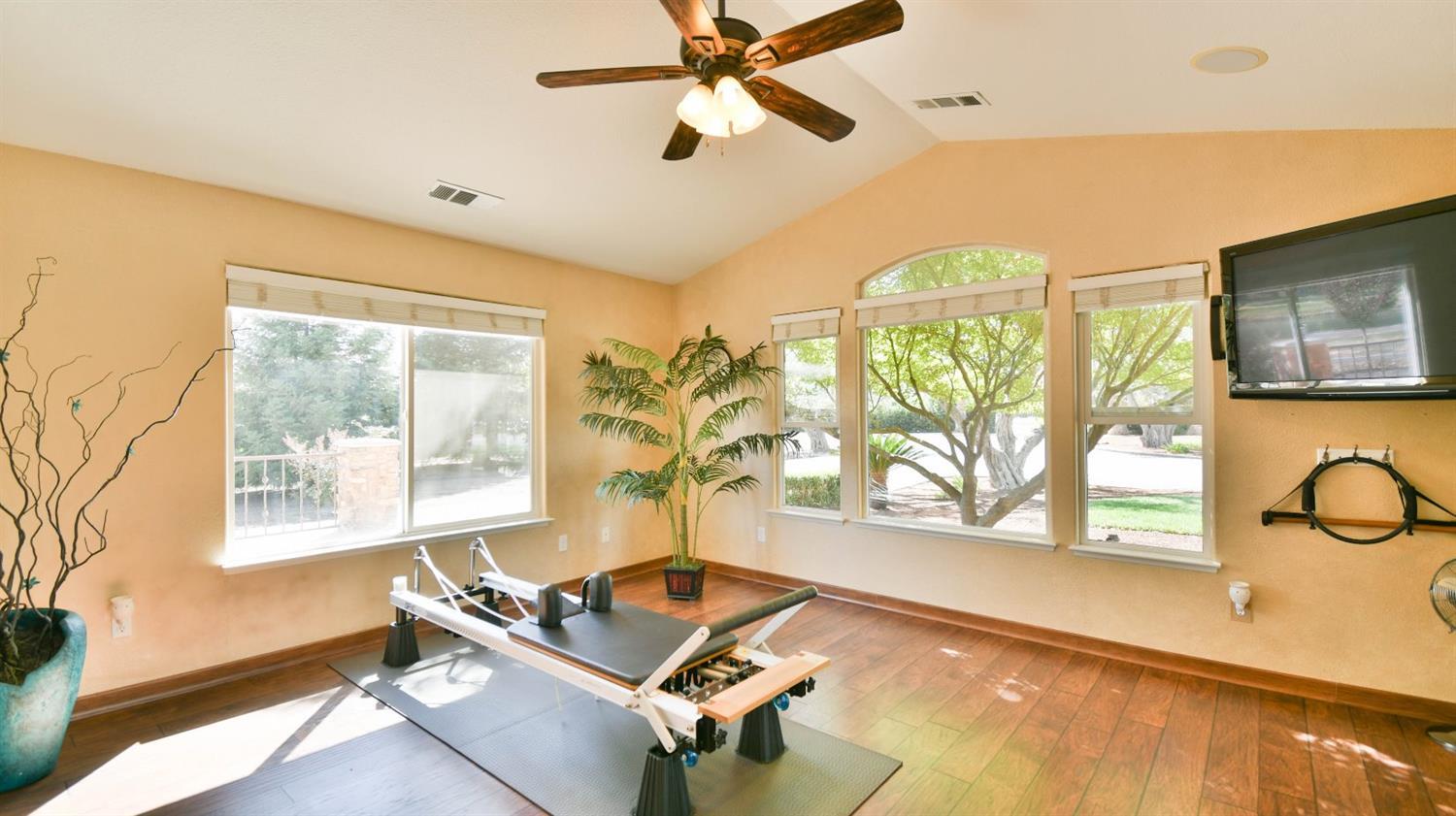 31096 Angus Loop Drive Springville, CA 93265 - Photo 8 of 27 Additional Photo