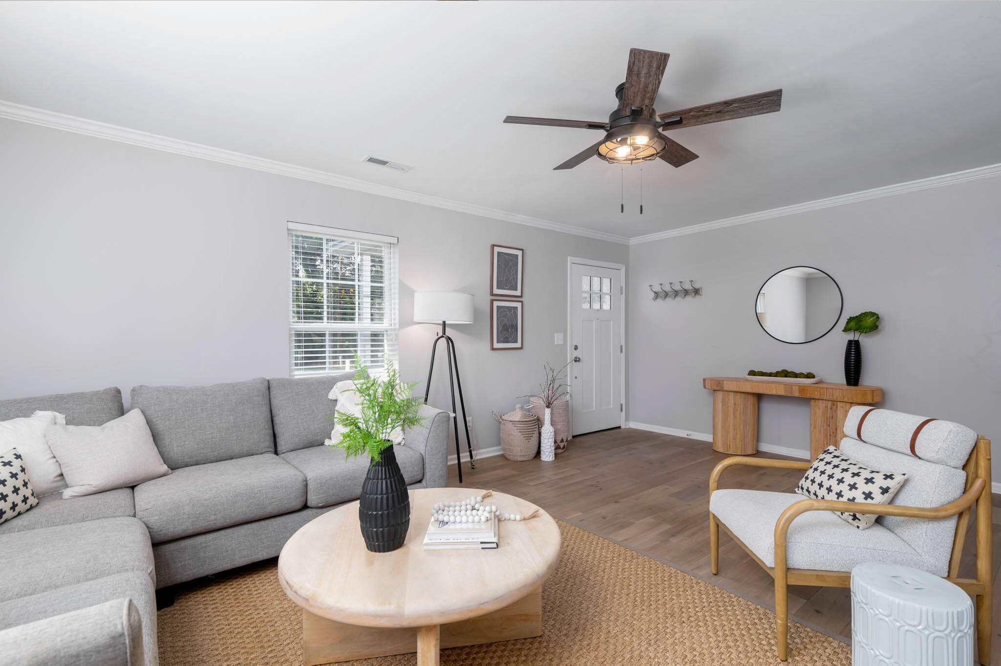 1150 East And West Road Charleston, SC 29412 - Photo 8 of 27 1150 East and West - 004 - CMG