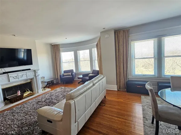 $299,999 | 14 North Kingshighway Boulevard, Unit 6BS, St. Louis, MO 63108