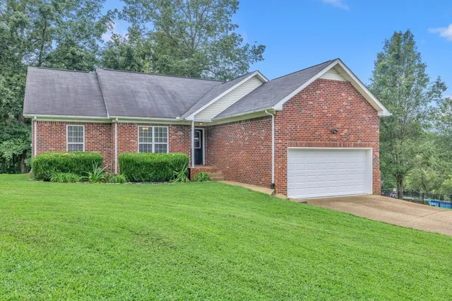 $2,250 | 7505 Mayfair Court, Fairview, TN 37062