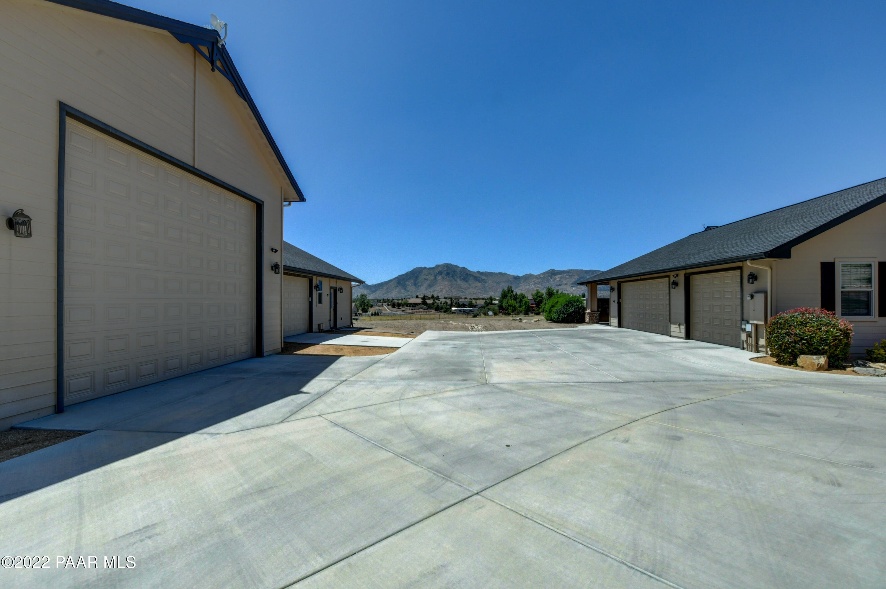 3775 Friendly Meadow Road Prescott, AZ 86305 - Photo 4 of 55 RV Garage +2G + HUGE 3+ Car G