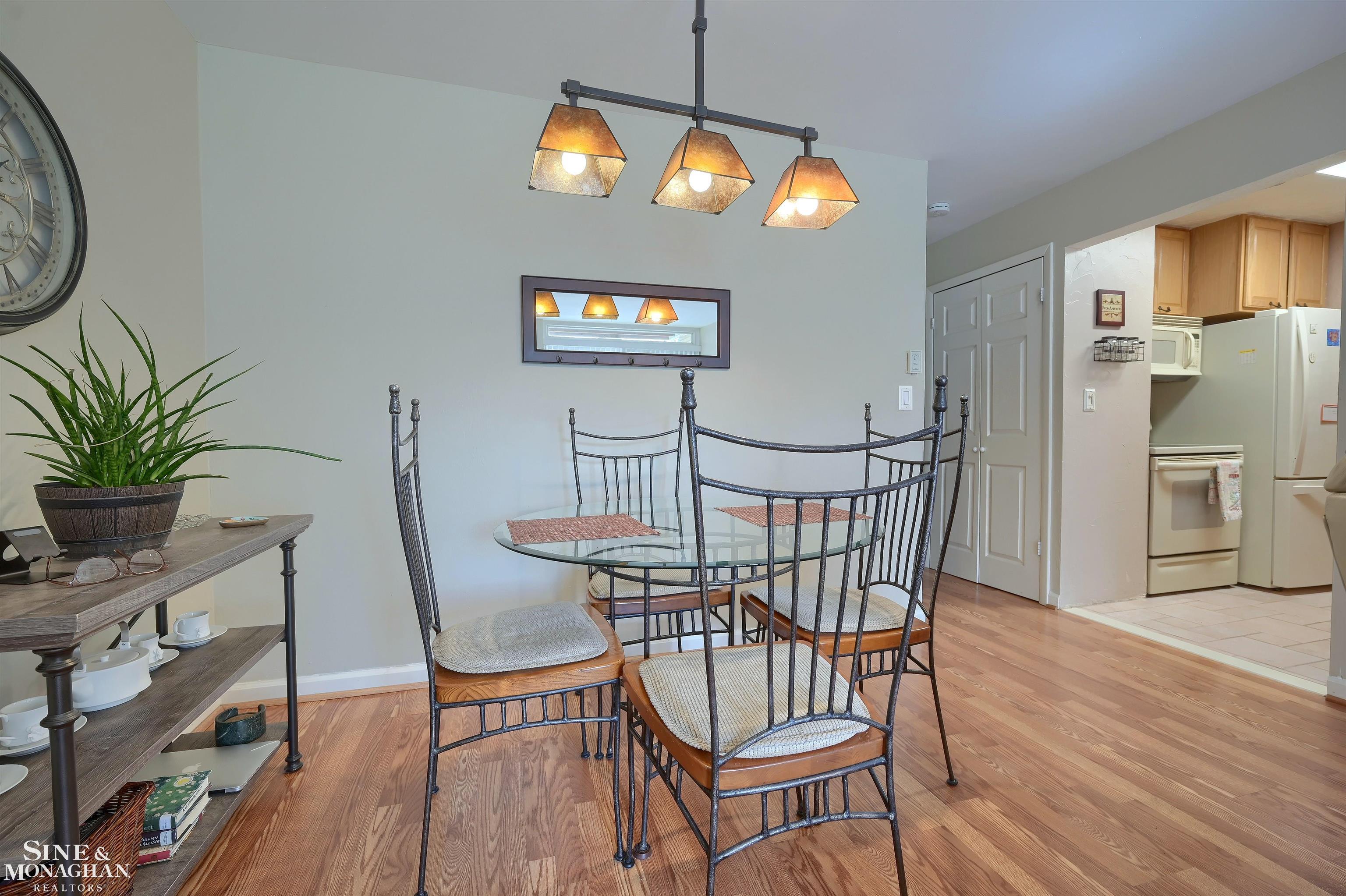 4913 Crooks Road Royal Oak, MI 48073 - Photo 5 of 22