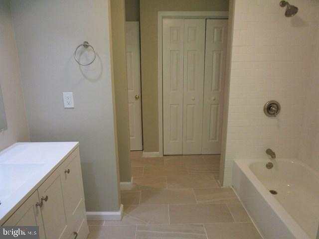 5106 Grays Inn Creek Road Rock Hall, MD 21661 - Photo 36 of 58 Main level full bath