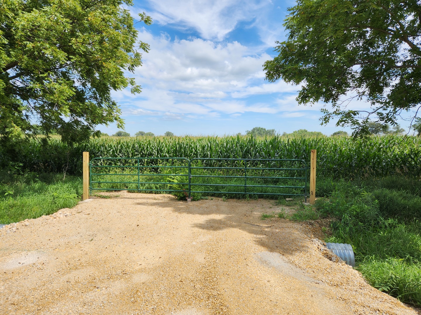 19098 Blue Goose Road Morrison, IL 61270 - Photo 1 of 2