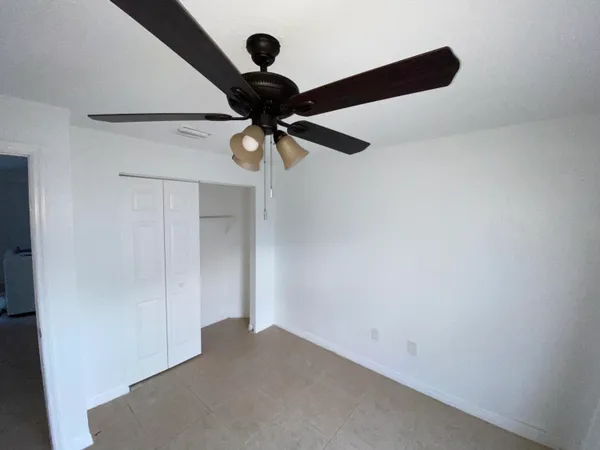 $3,295 | 618 Northeast 1st Street, Unit B, Boynton Beach, FL 33435